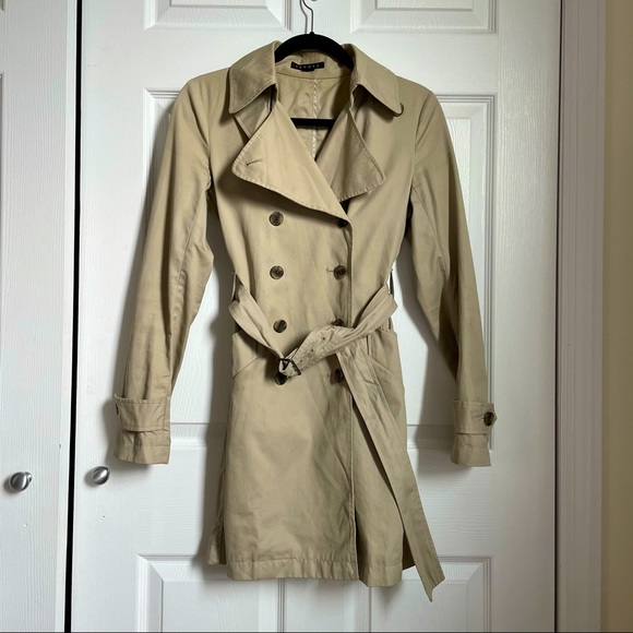 Theory Jackets & Blazers - THEORY Classic Double-Breasted Trench Coat / SZ: P